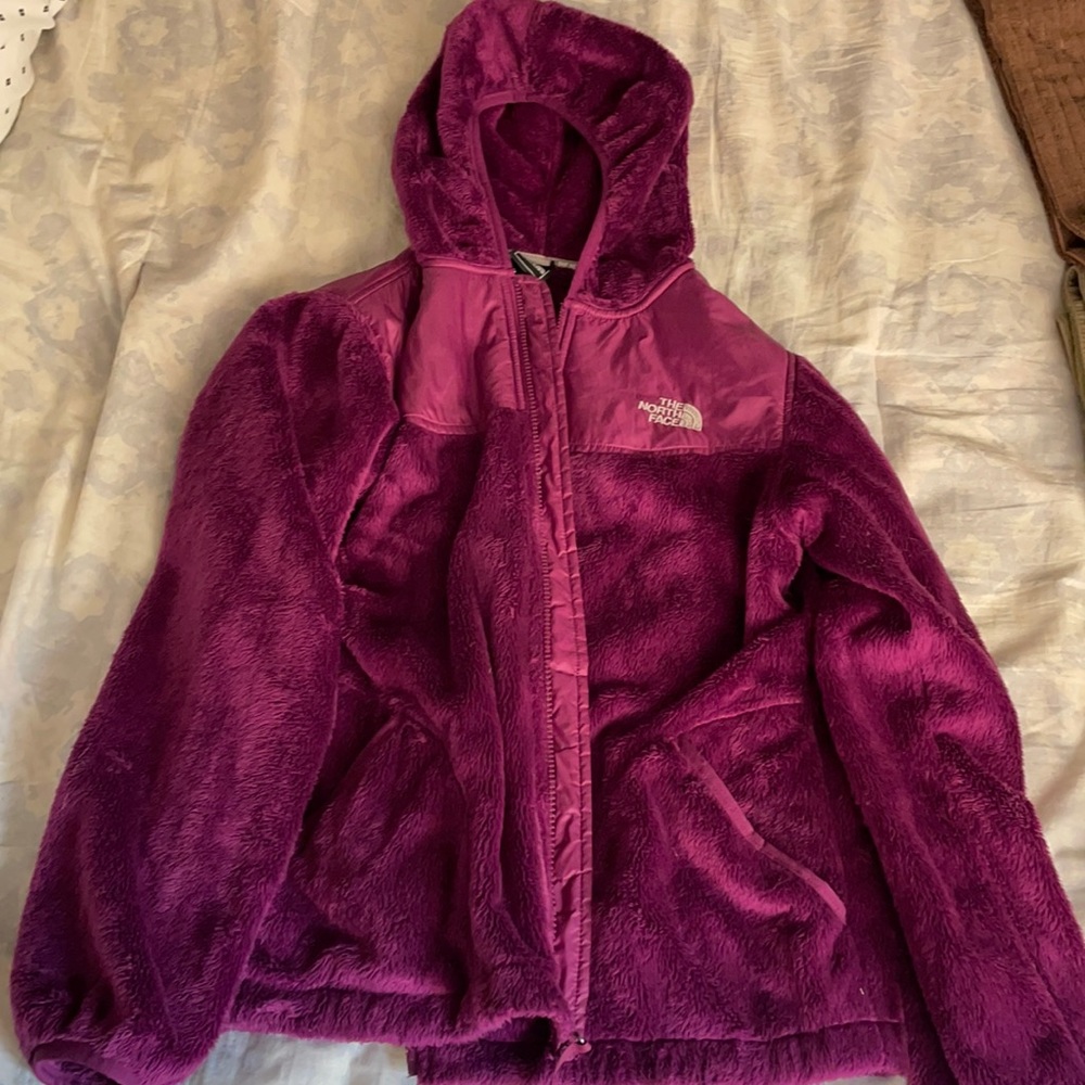 North Face girls XL fluffy jacket